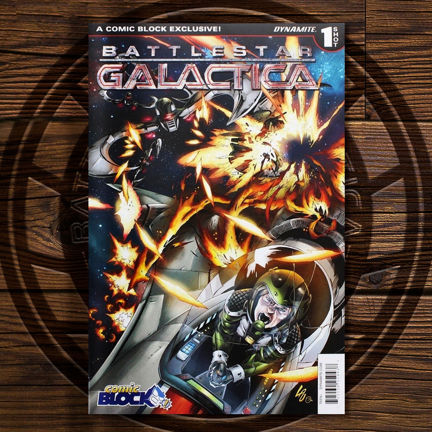 A comic book depicting a space battle scene from Battlestar Galactica.