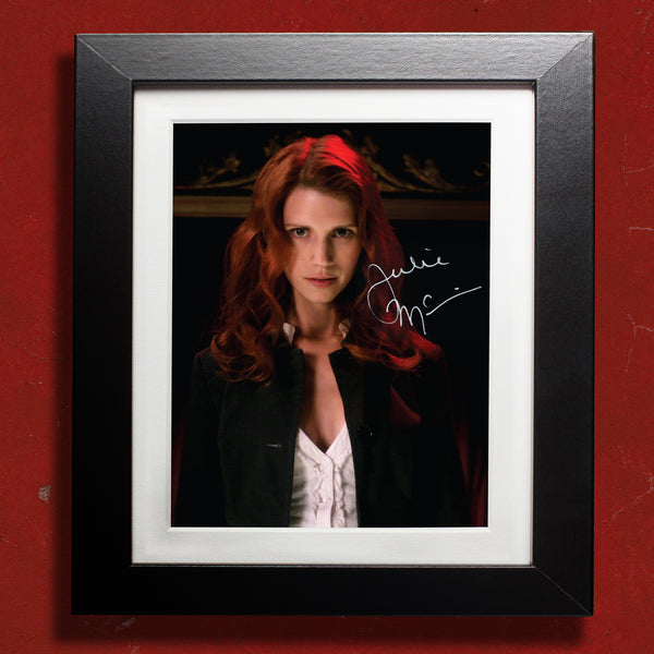 JulieMcNiven8x101500_grande.