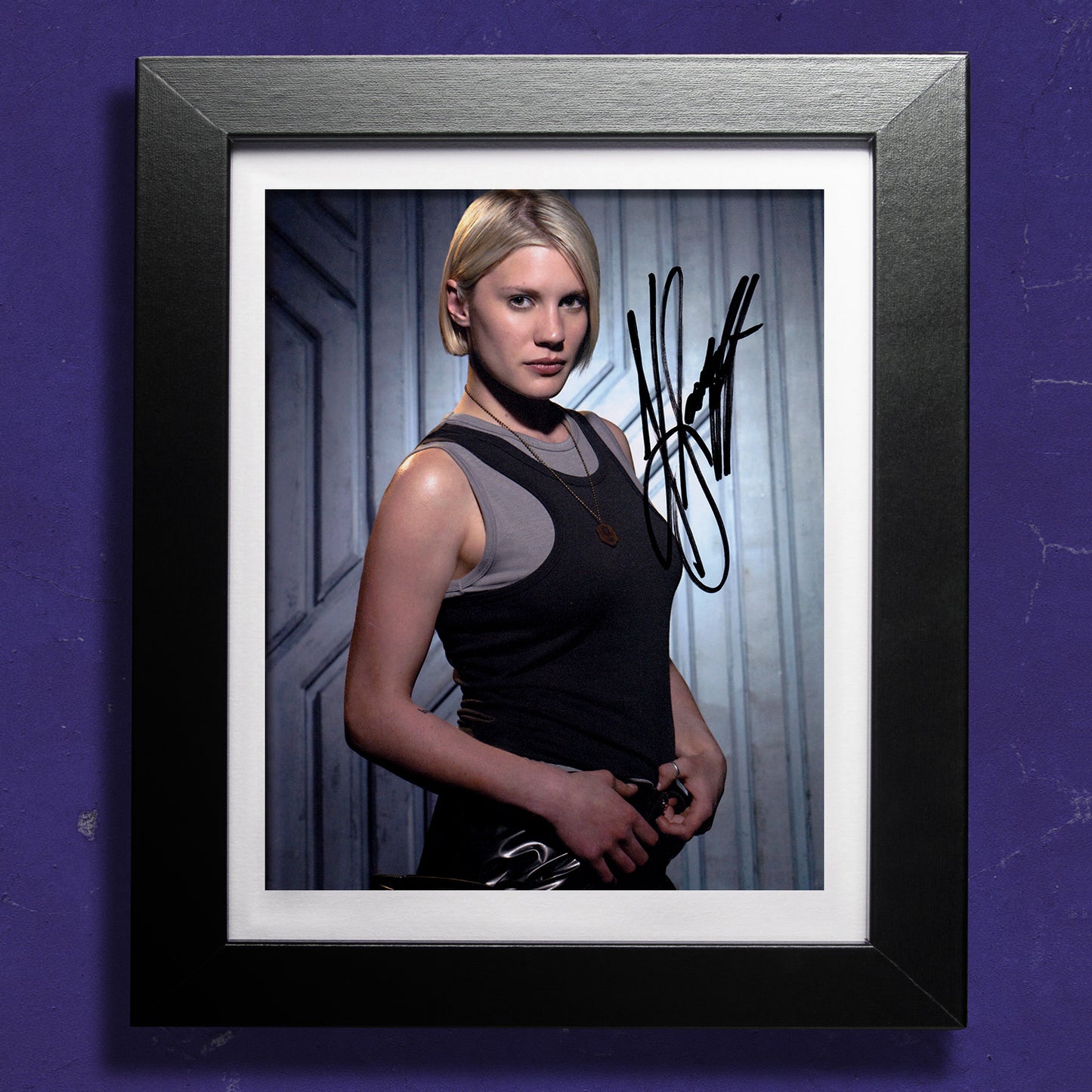 Katee Sackhoff's Hand Signed Starbuck Promo Autograph | Katee Sackhoff